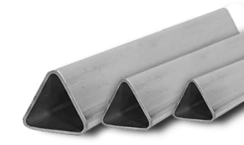 Продам в Полтаве  Труба треугольная стальная 22х22х22х1, 2 мм. на склад