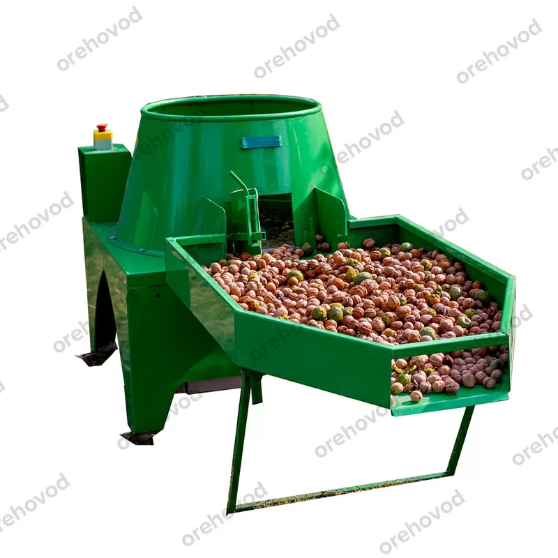 Очищувач волоського горіха від зеленої шкірки (700 кг / год) 6
